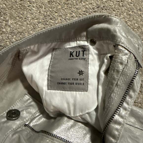 Kut from the Kloth Miller High Rise Wide Leg Silver Metallic Coated Jeans - Picture 4 of 5